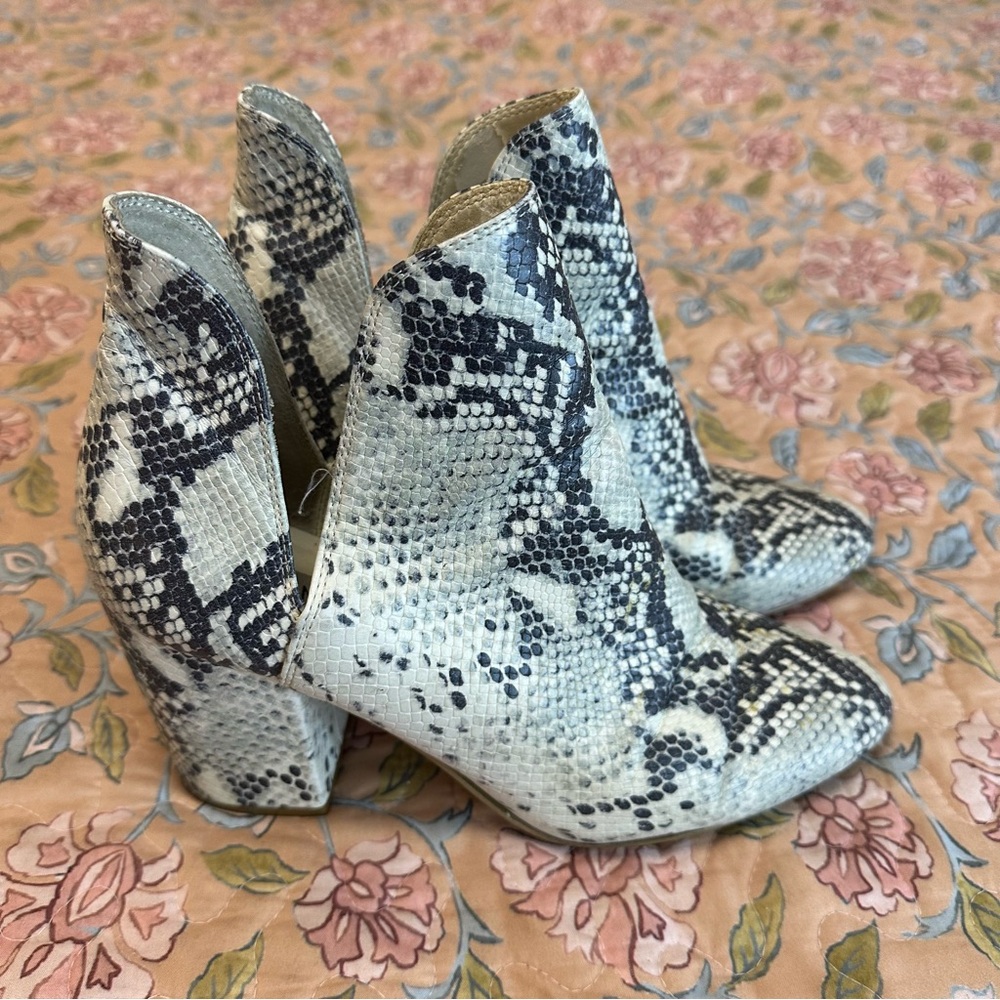 Steve Madden Snakeskin Women’s Ankle Booties